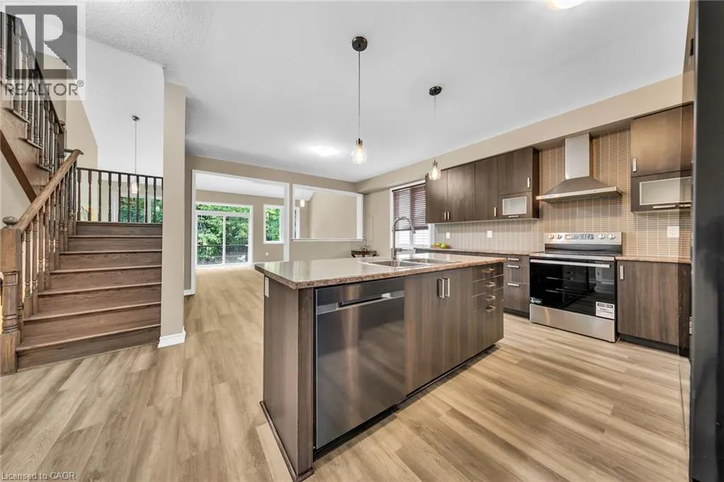 8541 SWEET CHESTNUT Drive