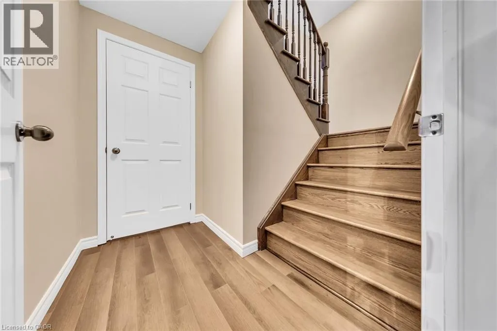8541 SWEET CHESTNUT Drive