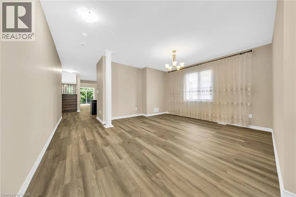 8541 SWEET CHESTNUT Drive