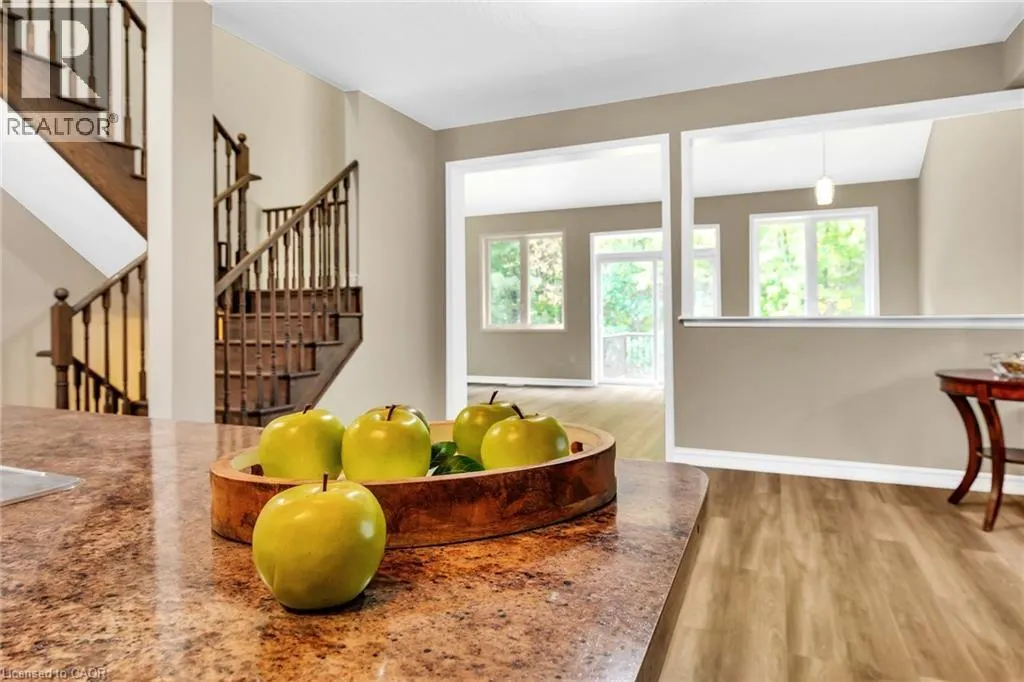 8541 SWEET CHESTNUT Drive