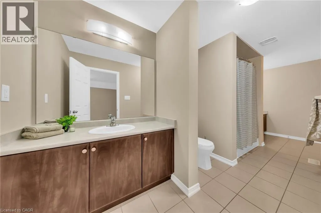 8541 SWEET CHESTNUT Drive
