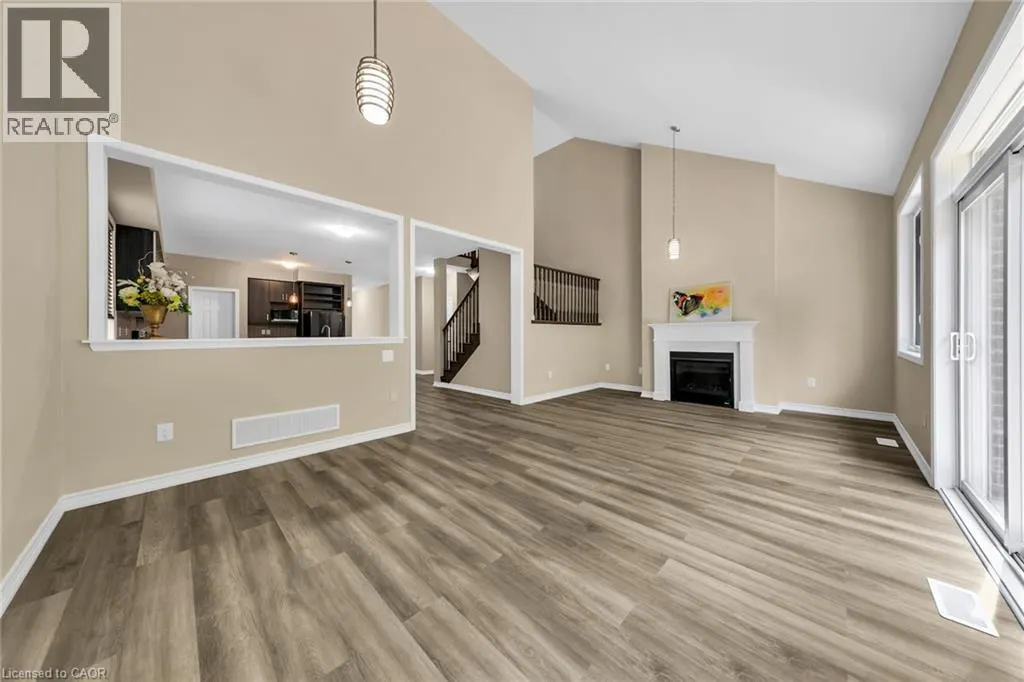 8541 SWEET CHESTNUT Drive