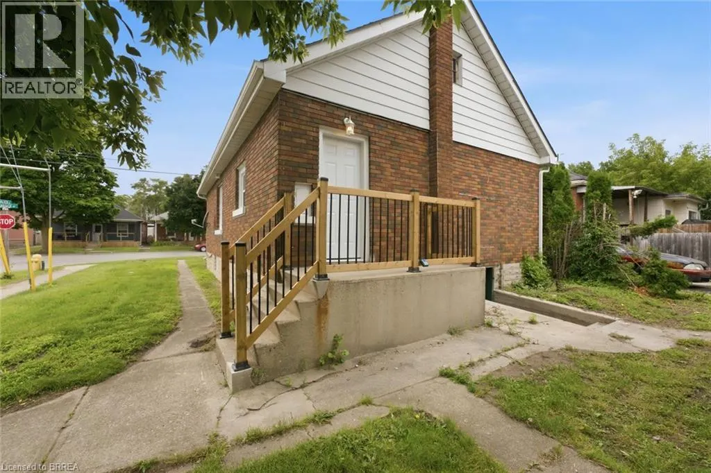 249 CLARENCE Street