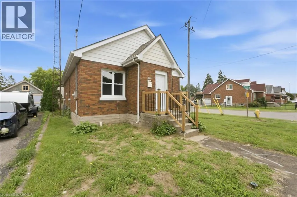 249 CLARENCE Street