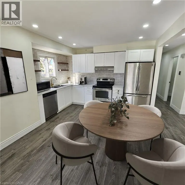 6 PATIENCE Crescent Unit# UPPER #UPPER