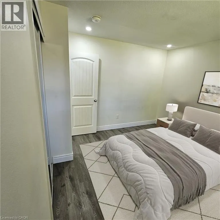 6 PATIENCE Crescent Unit# UPPER #UPPER