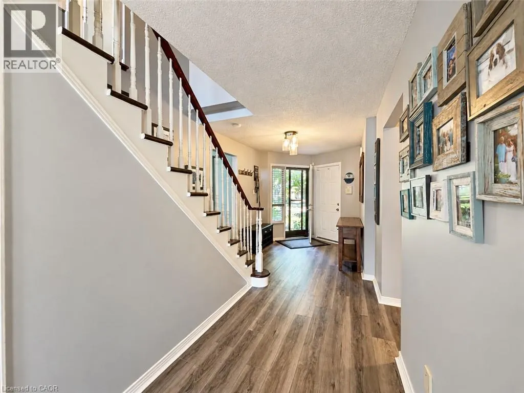35 GERALD Crescent
