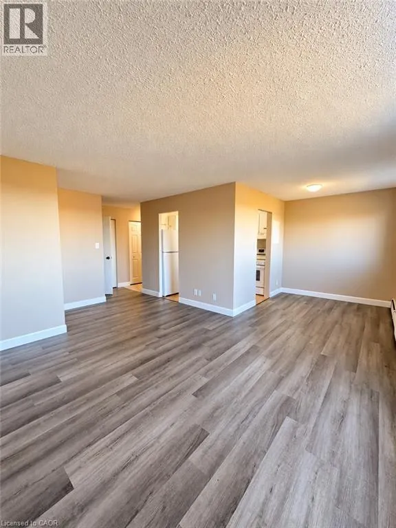 183 LISGAR Avenue Unit# 507 #507