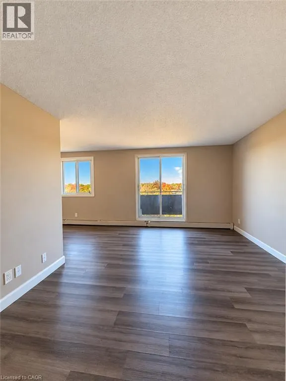 183 LISGAR Avenue Unit# 507 #507