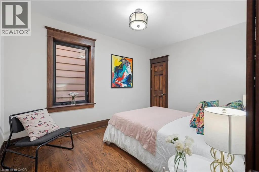 213 BOON Avenue