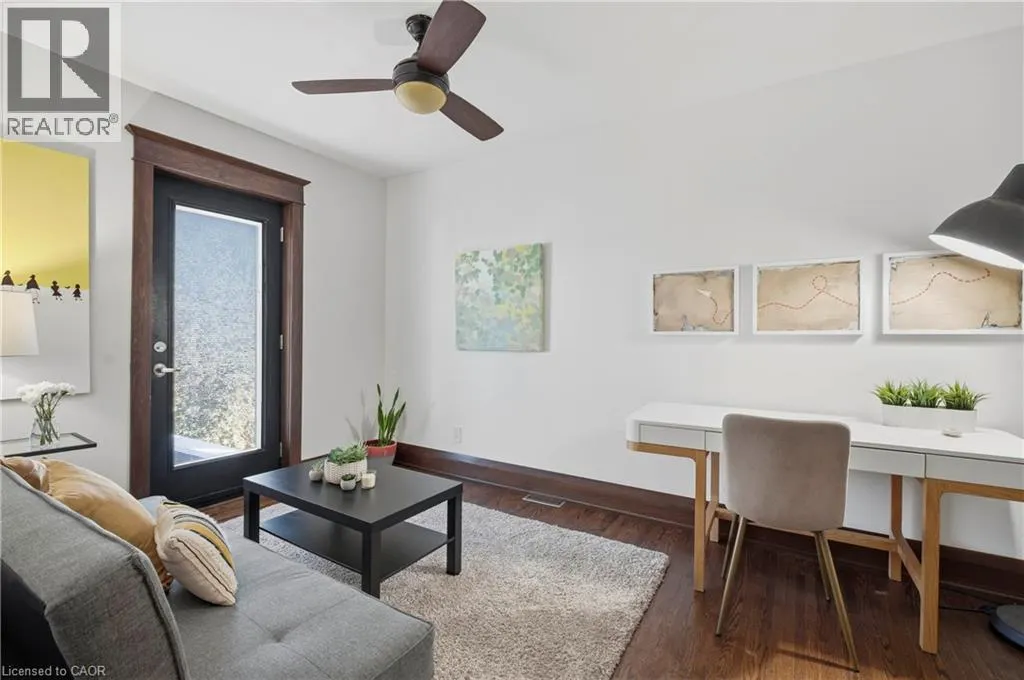 213 BOON Avenue