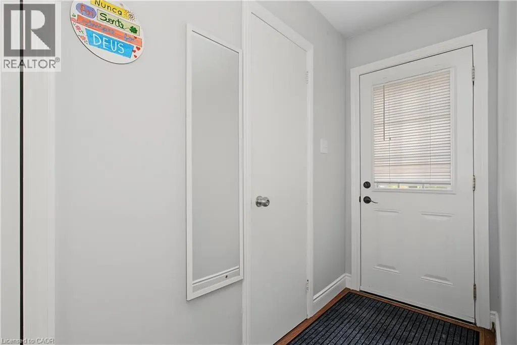 15 GREEN VALLEY Drive Unit# 1 #1