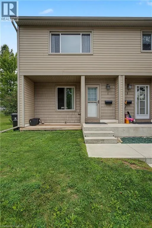 15 GREEN VALLEY Drive Unit# 1 #1