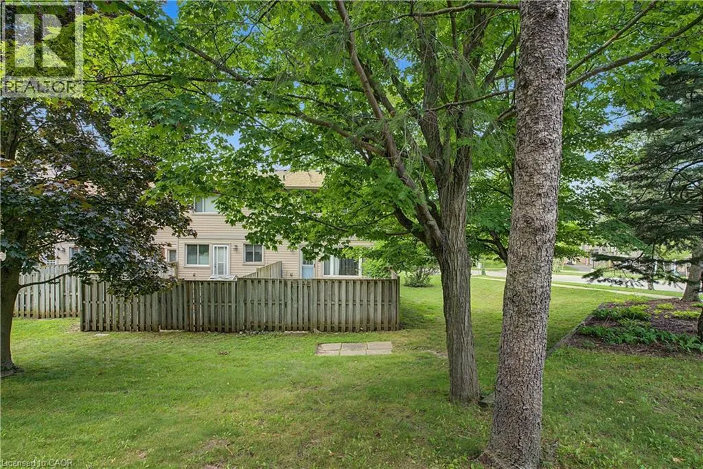 15 GREEN VALLEY Drive Unit# 1 #1
