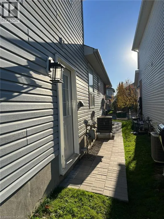 716 KARLSFELD Road Unit# A #A