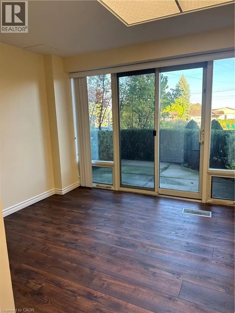 405 ERB Street W Unit# 102 #102
