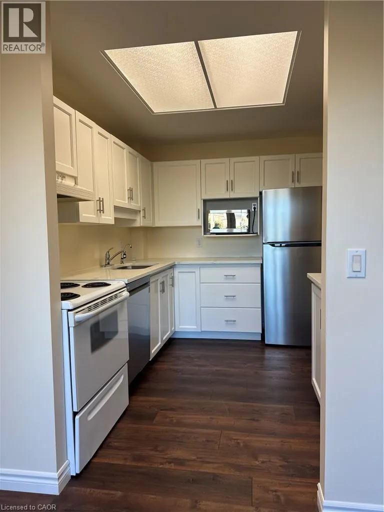 405 ERB Street W Unit# 102 #102
