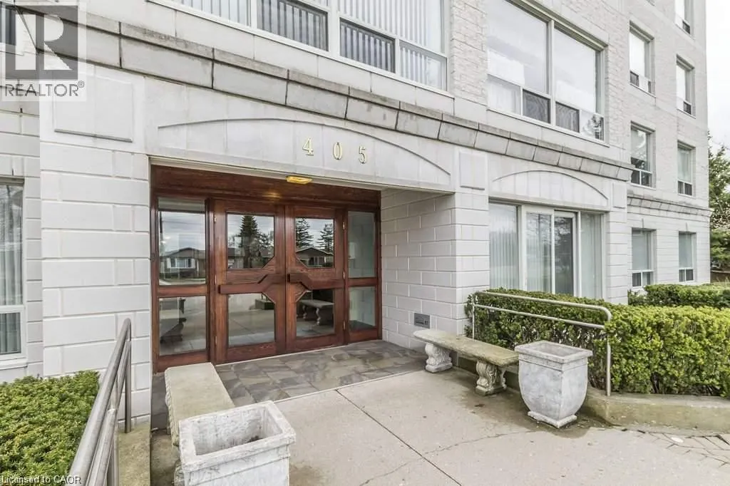 405 ERB Street W Unit# 102 #102