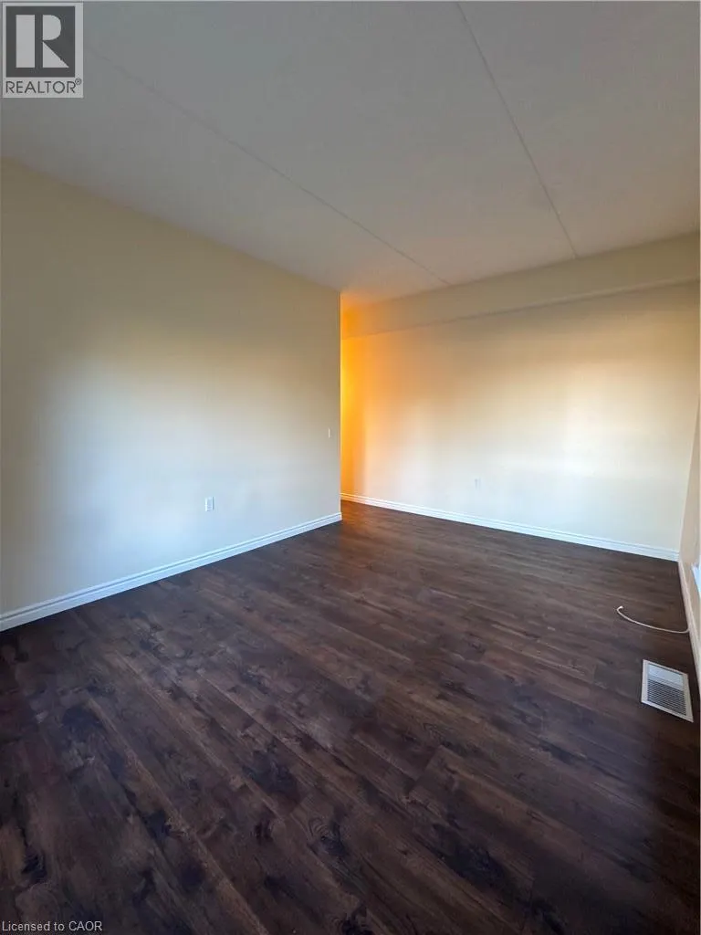 405 ERB Street W Unit# 102 #102
