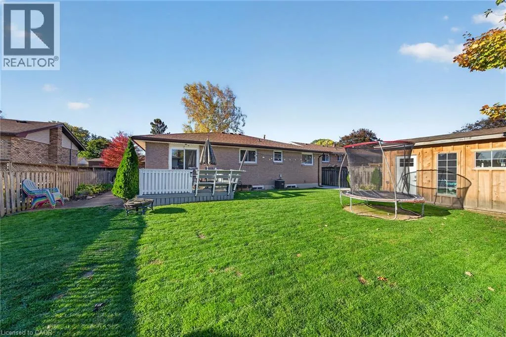 225 MACCRAE Drive