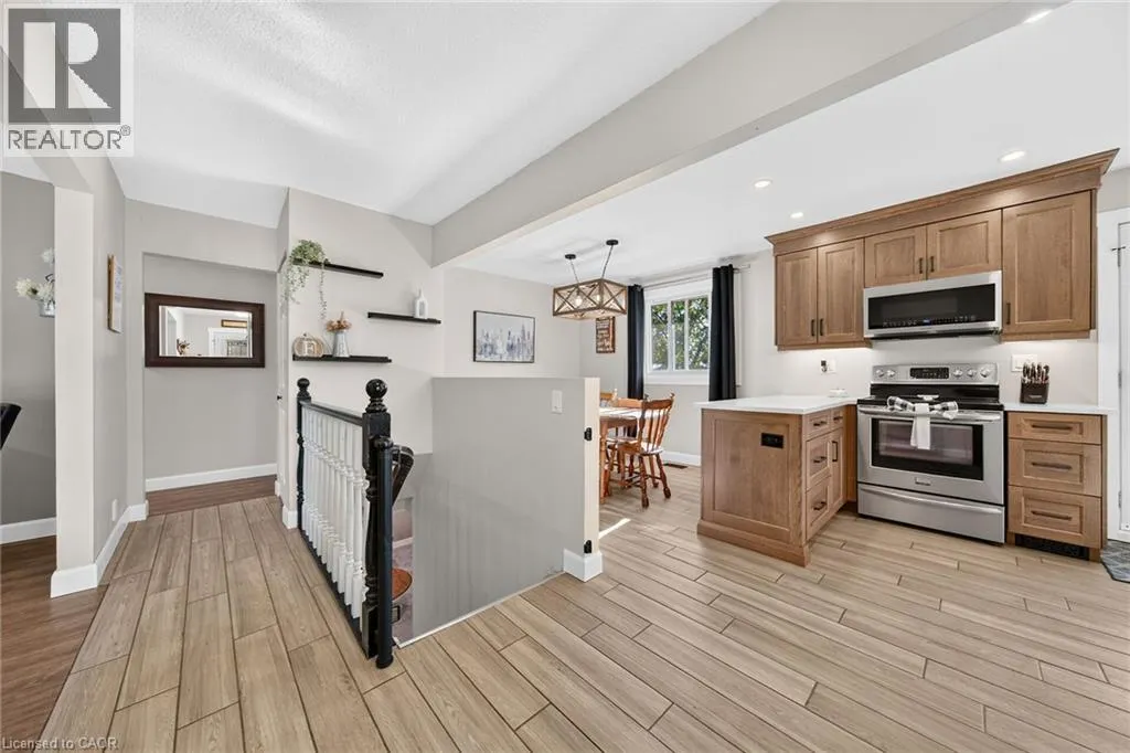 225 MACCRAE Drive