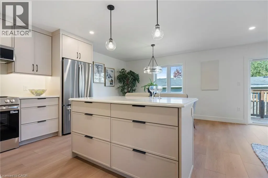 151 DAVIS Street Unit# 4 #4