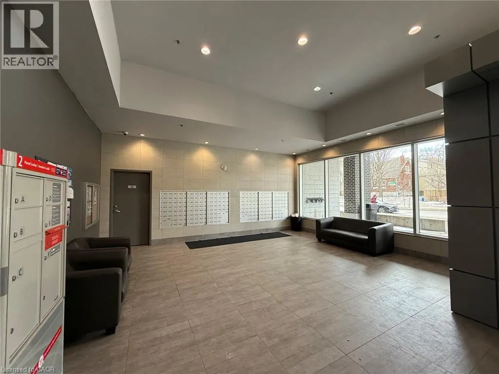 318 SPRUCE Street Unit# 1202 #1202