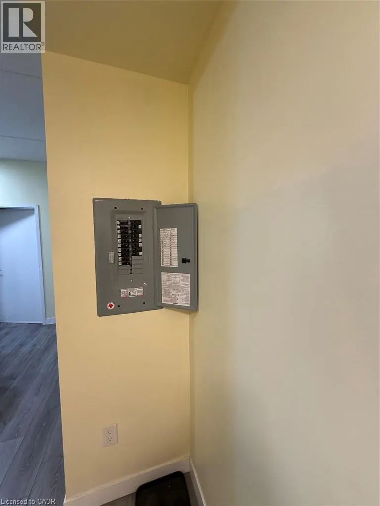 318 SPRUCE Street Unit# 1202 #1202