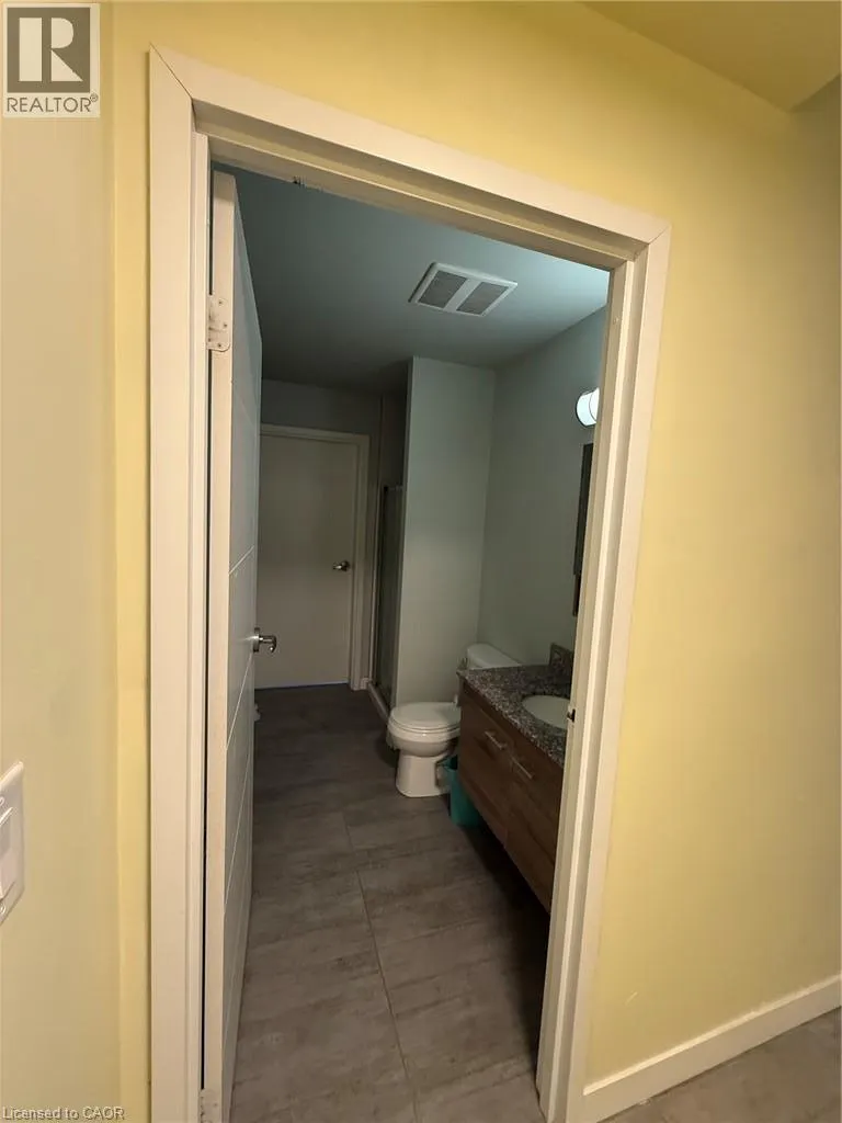 318 SPRUCE Street Unit# 1202 #1202