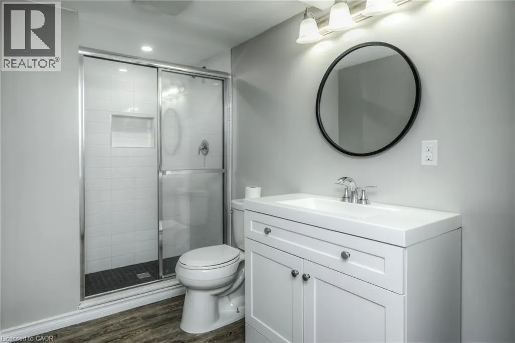 223 HIGHVIEW Drive Unit# Lower #Lower