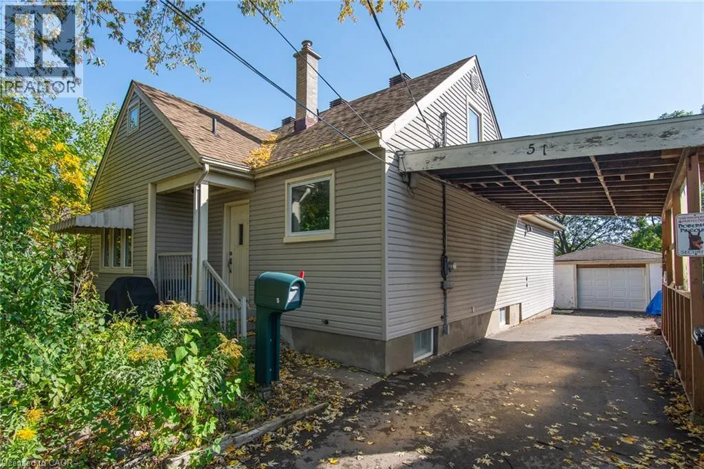 51 HAMEL Avenue