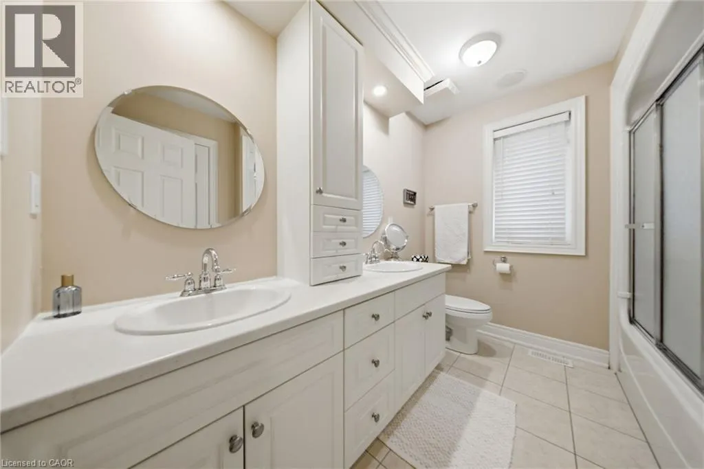 95 TOLLGATE Drive