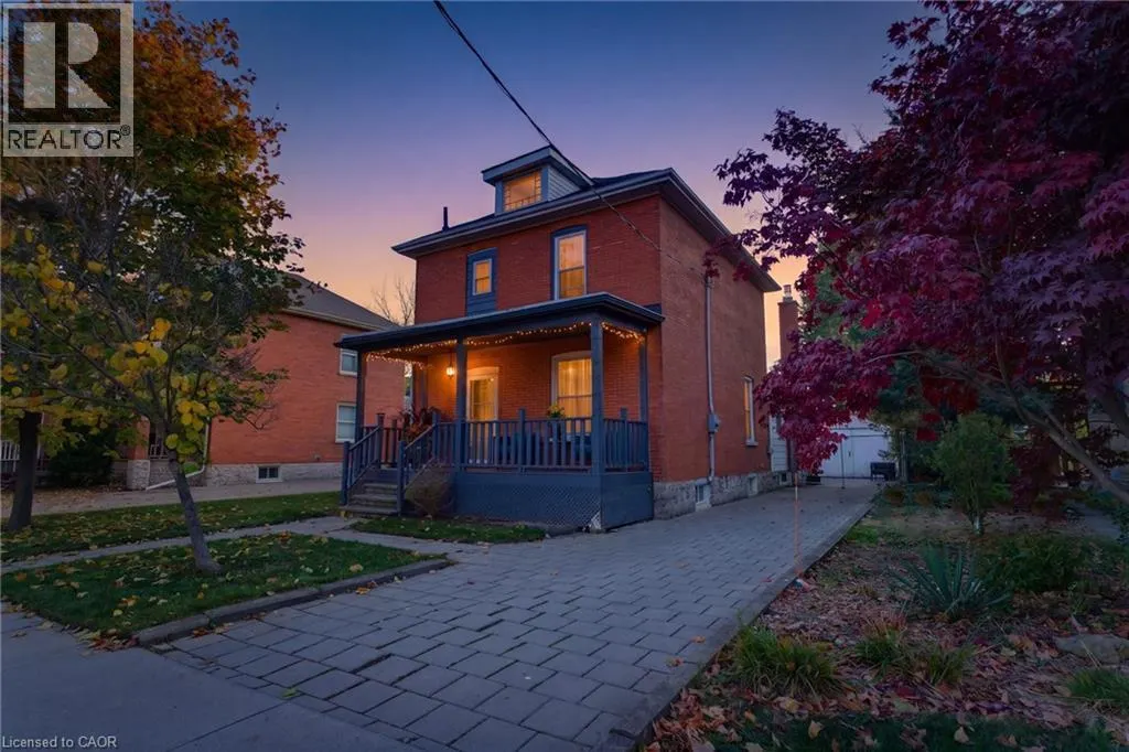 540 VINE Street