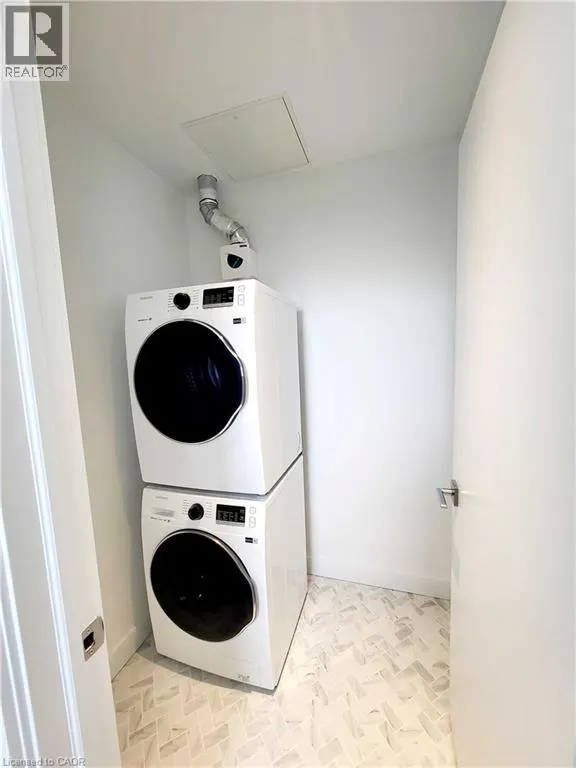 75 HURON Street Unit# 205 - STUDIO