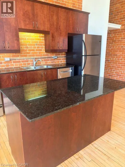 357 HUNTER Street W Unit# 22 #22