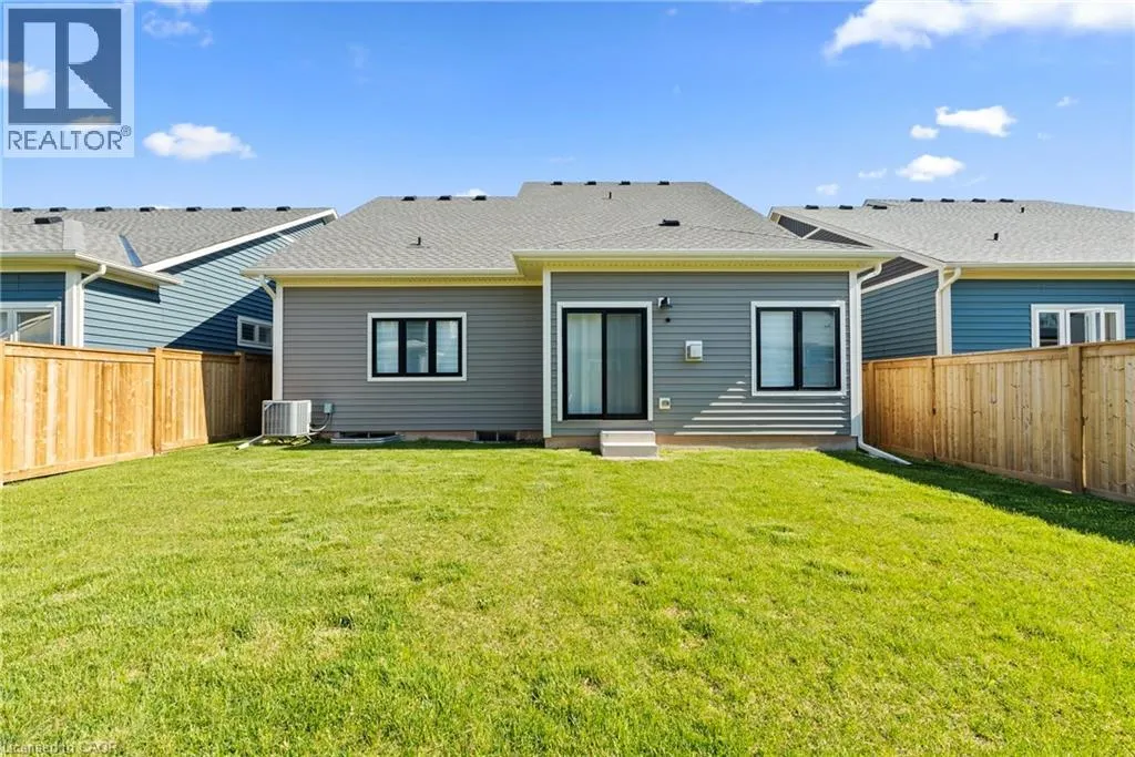 26 BEACHWALK Crescent