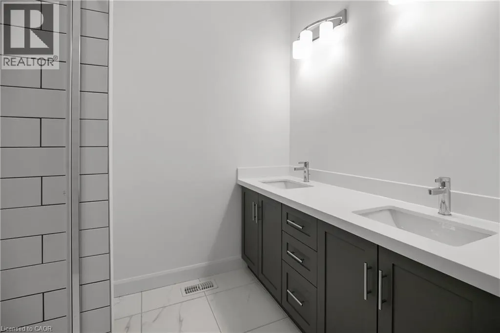 26 BEACHWALK Crescent