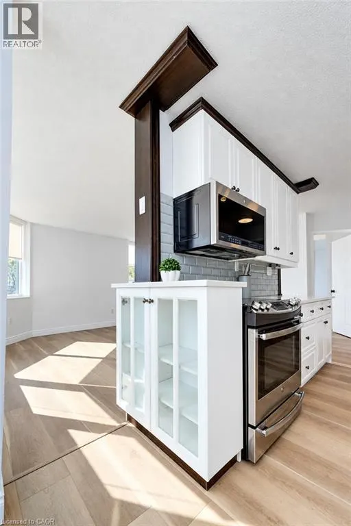 3227 KING Street E Unit# 604 #604