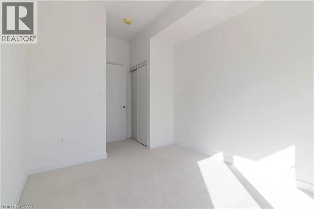 25 PALACE Street Unit# P10 #P10