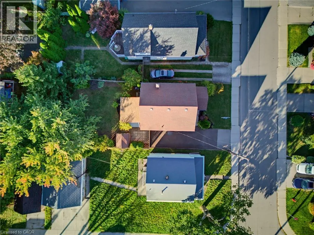206 CRAIGROYSTON Road