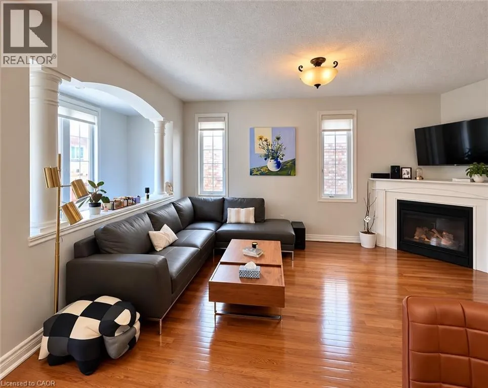 5321 APPLEGARTH Drive