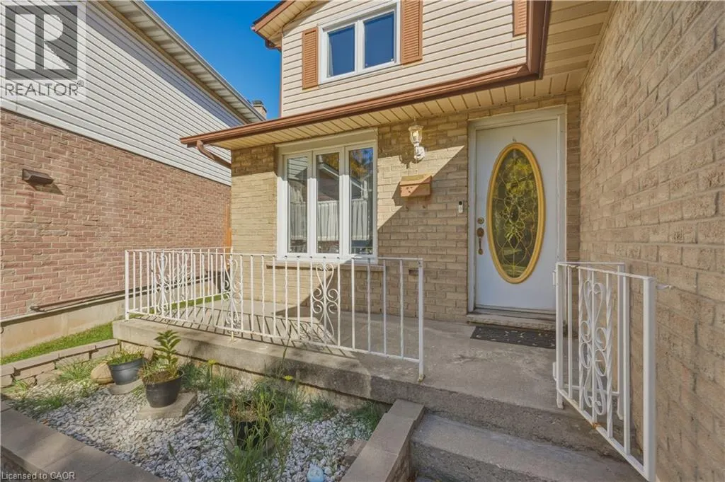 154 MEMORIAL Avenue