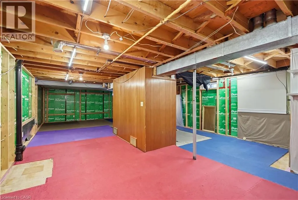 154 MEMORIAL Avenue