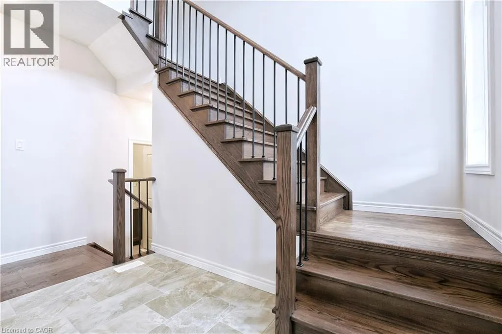 270 MAIN Street W Unit# 5 #5