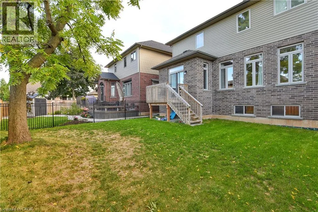 270 MAIN Street W Unit# 5 #5