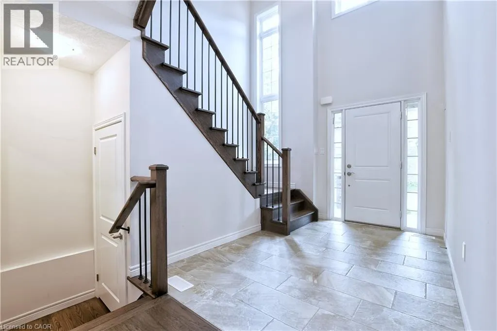 270 MAIN Street W Unit# 5 #5