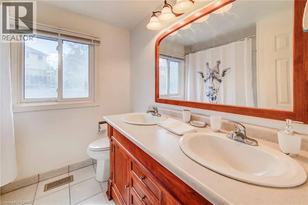 13 GATEVIEW Drive