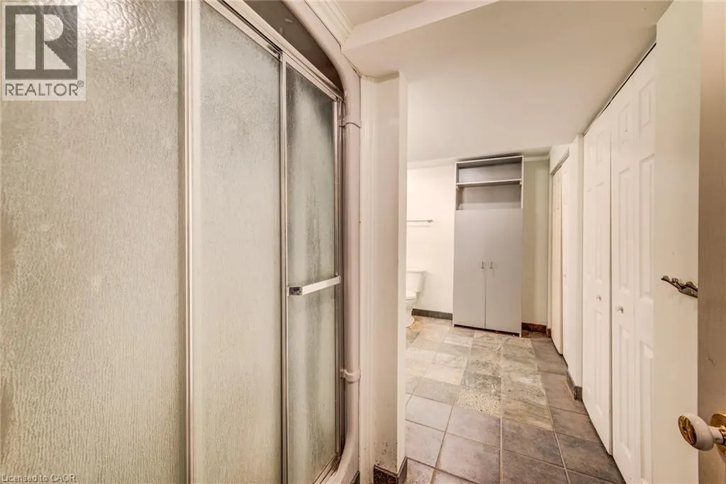 13 GATEVIEW Drive