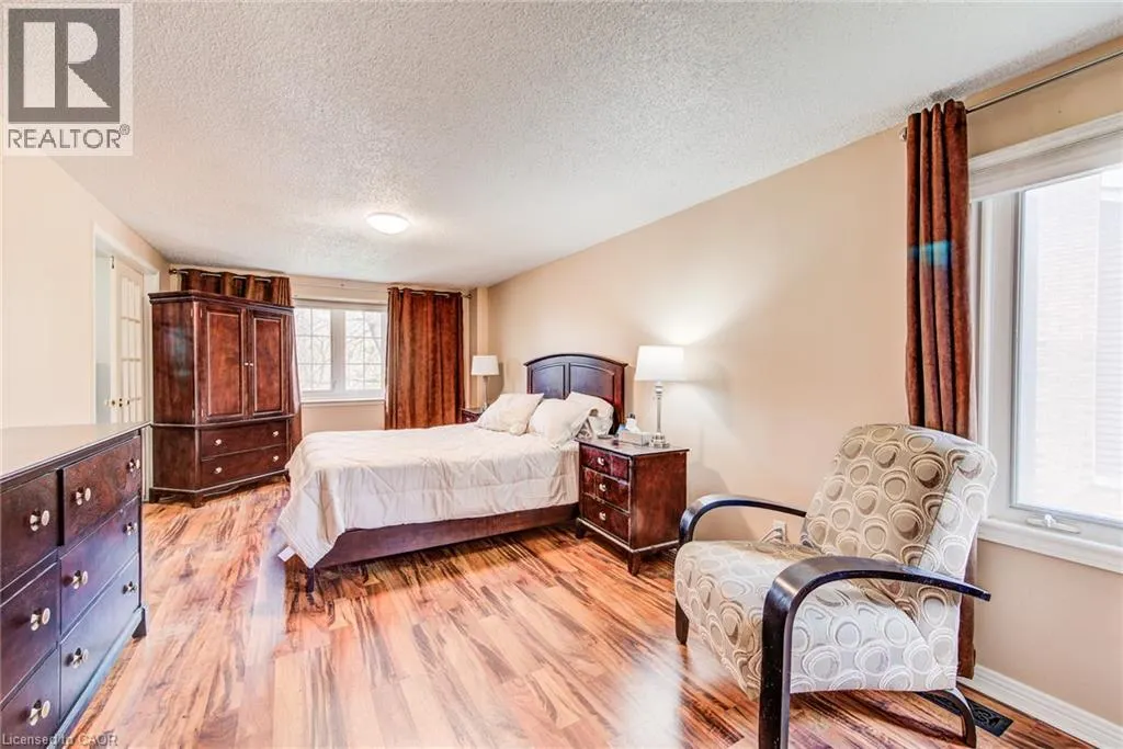 13 GATEVIEW Drive