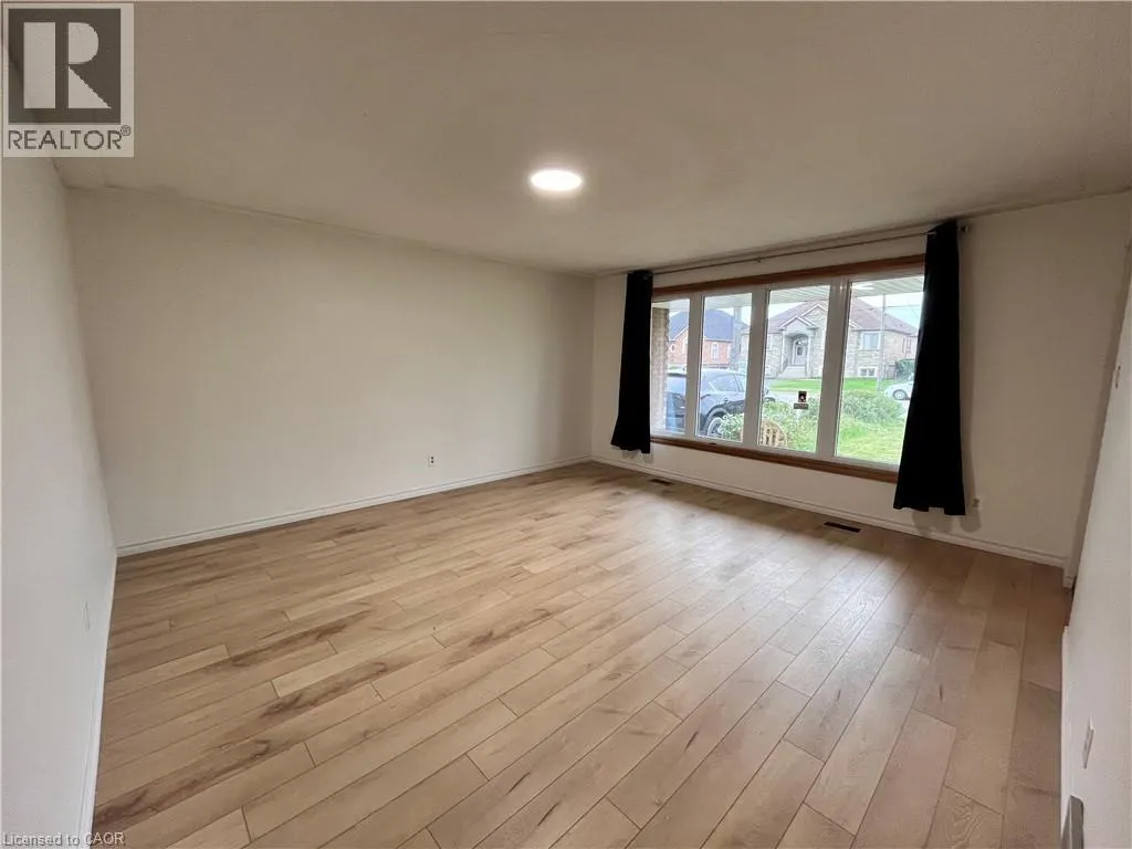50 LIMERIDGE Road W Unit# Upper #Upper